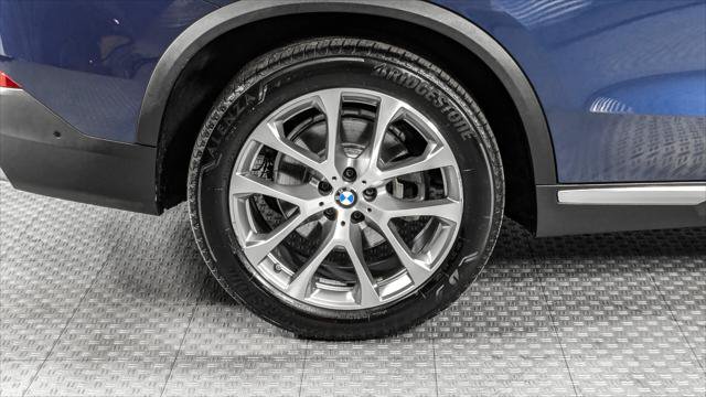 Used 2021 BMW X5 sDrive40i w/ Premium Package RWD image 33