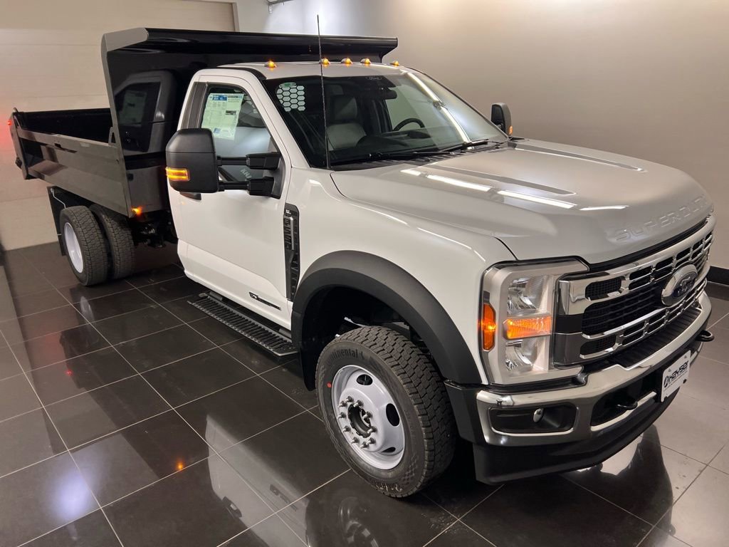 New 2026 Ford F550 4x4 Regular Cab Super Duty image 1
