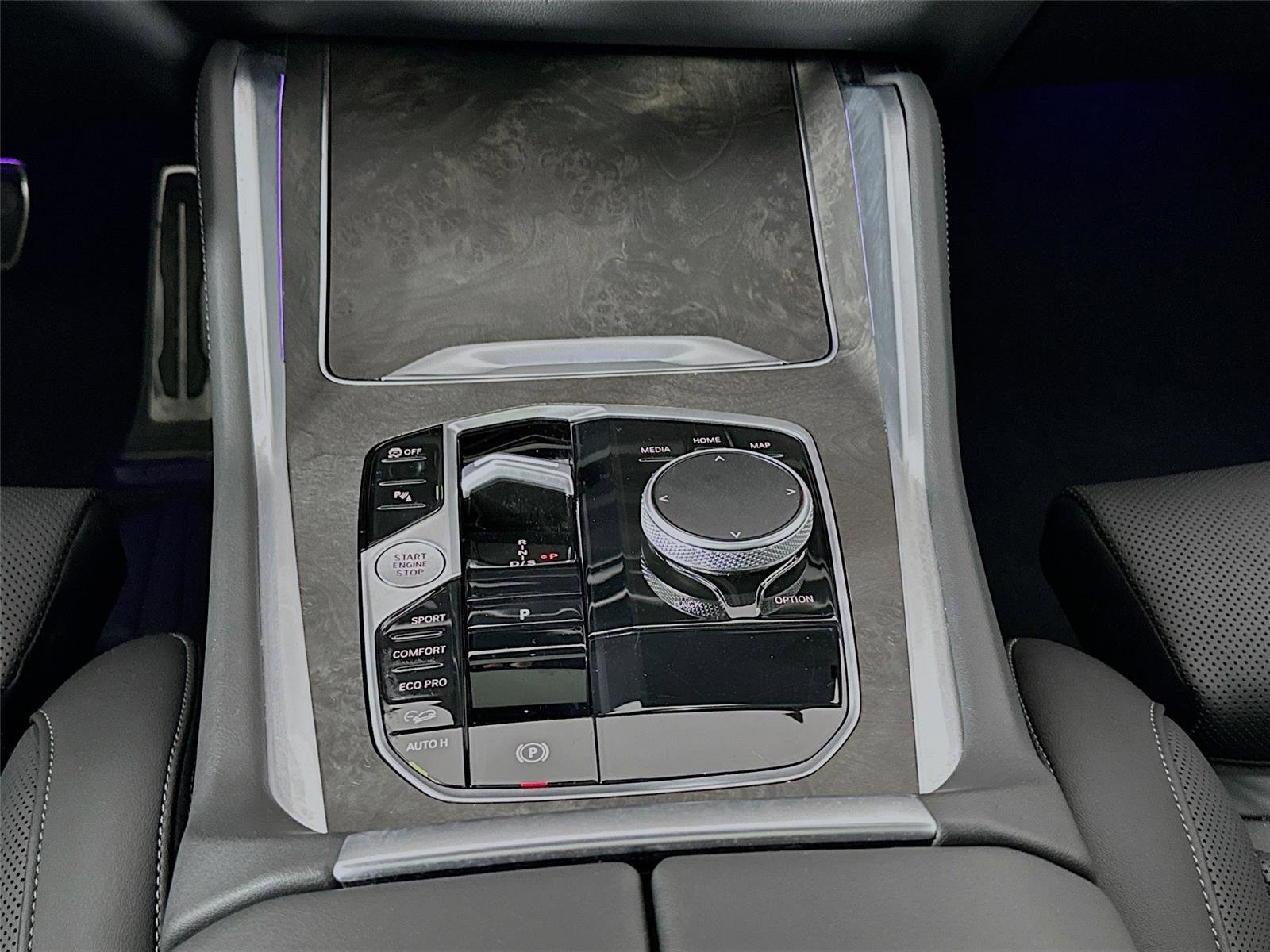 Certified 2024 BMW X6 xDrive40i image 17