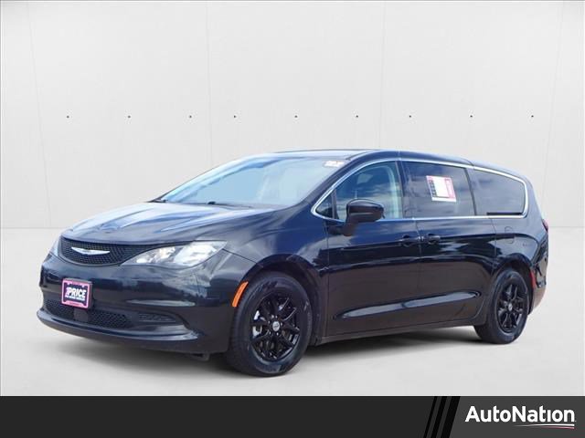 Used 2022 Chrysler Voyager LX