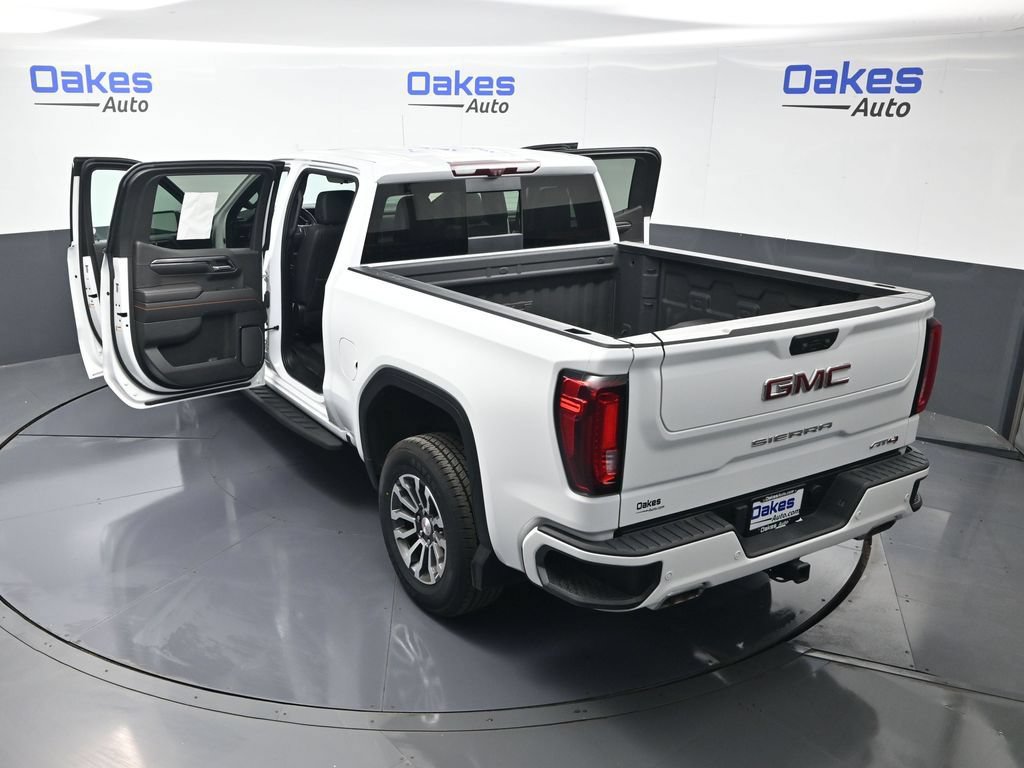 Used 2022 GMC Sierra 1500 AT4 w/ AT4 Premium Package AWD/4WD image 60