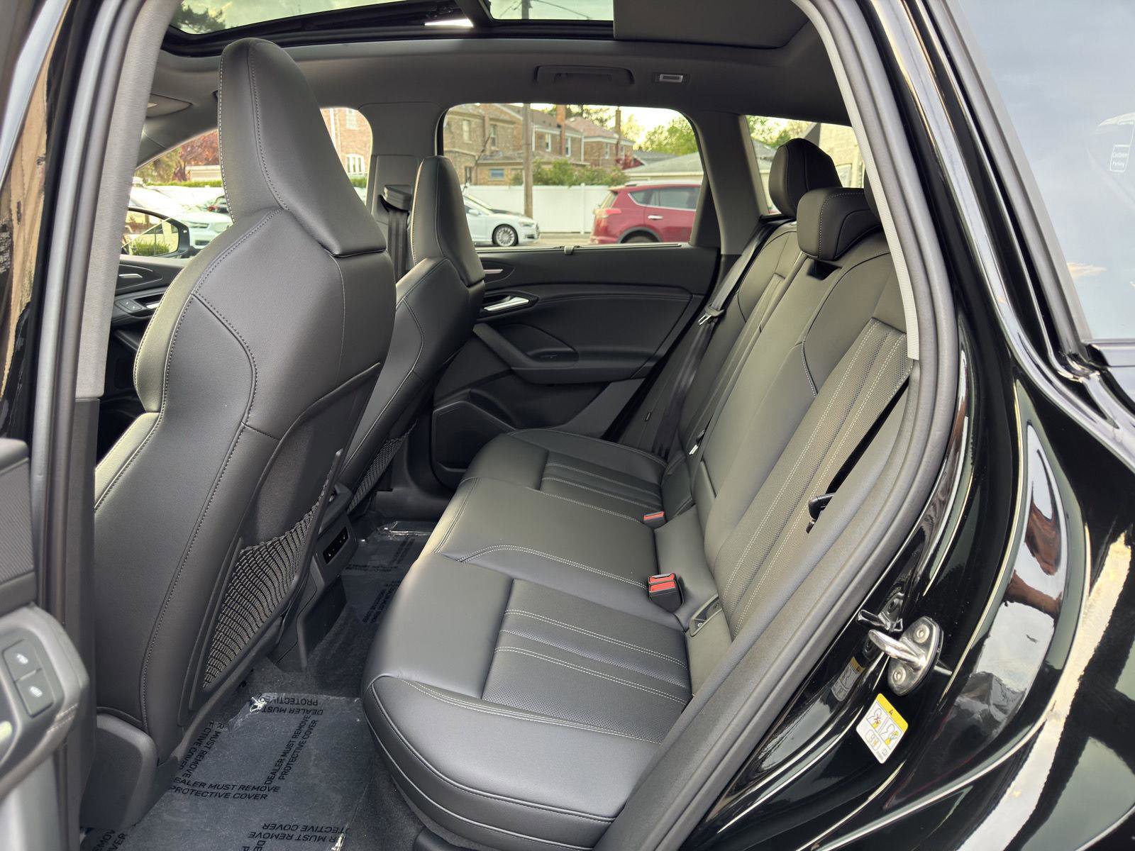 Used 2025 Audi Q6 e-tron Prestige w/ Black Warm Weather Package AWD/4WD image 27