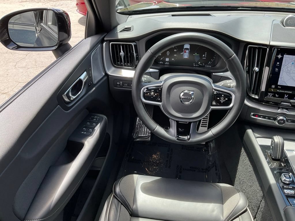 Used 2021 Volvo XC60 T8 R-Design w/ Advanced Package AWD/4WD image 38