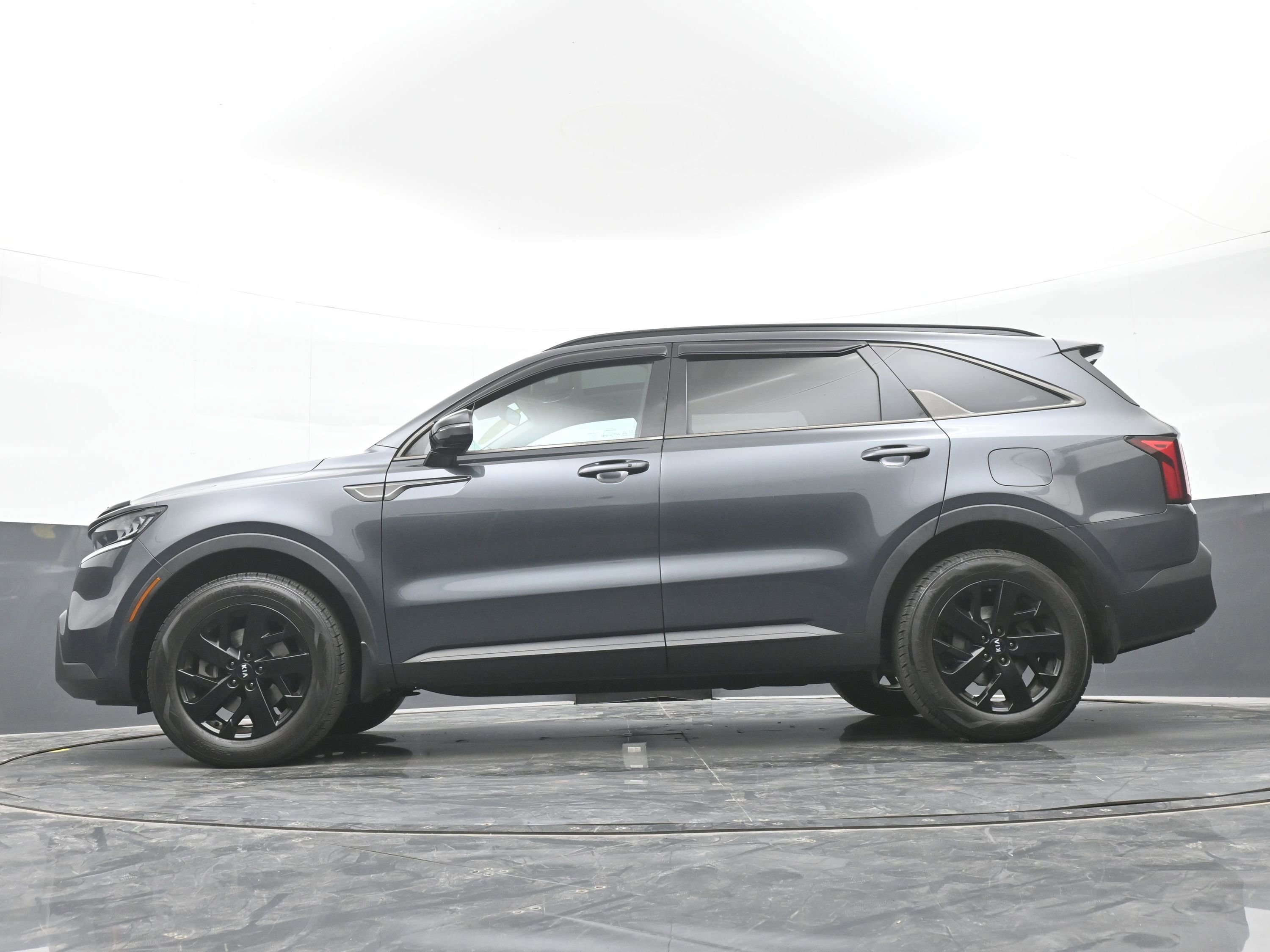 Used 2021 Kia Sorento S w/ Panoramic Sunroof Package AWD/4WD image 47