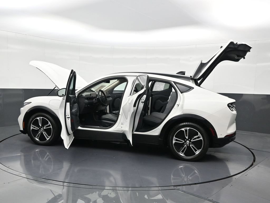 Used 2023 Ford Mustang Mach-E Premium image 40