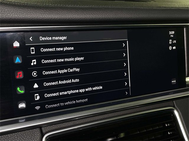 Used 2023 Porsche Panamera 4 Platinum Edition image 32