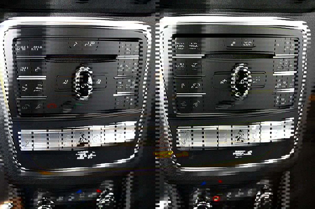 Used 2018 Mercedes-Benz CLA 45 AMG 4MATIC image 37