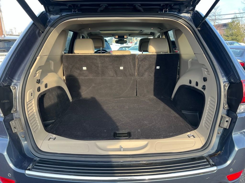 Used 2020 Jeep Grand Cherokee Limited image 25