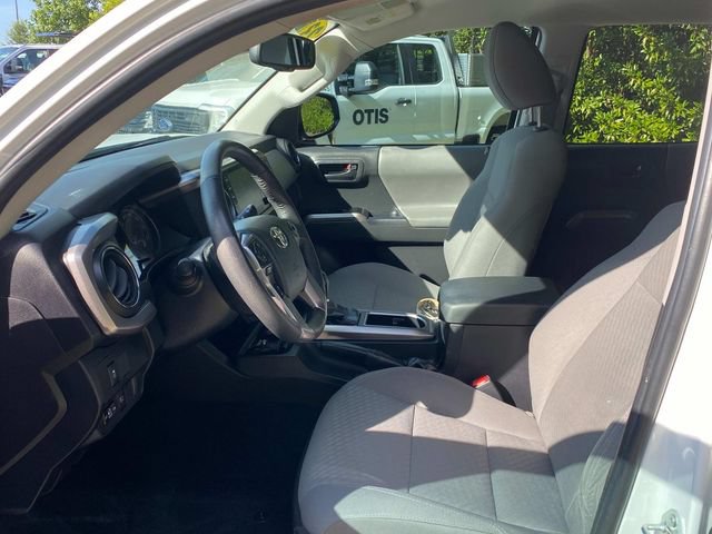 Used 2023 Toyota Tacoma SR5 w/ Technology Package RWD image 11