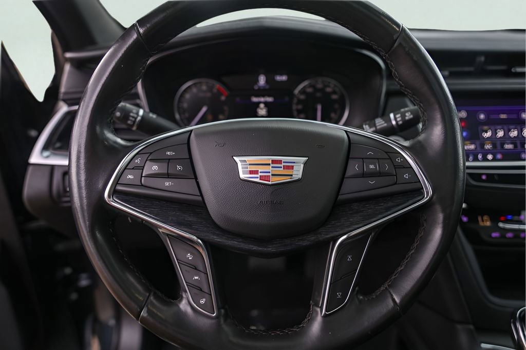 Used 2021 Cadillac XT5 Premium Luxury FWD image 15