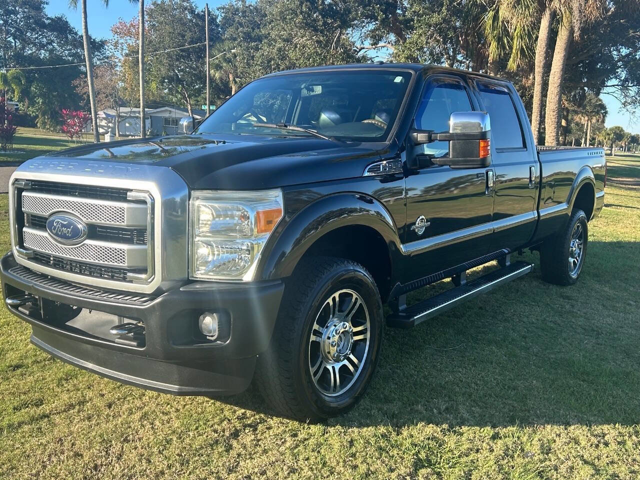 Used 2014 Ford F350 Platinum AWD/4WD image 1