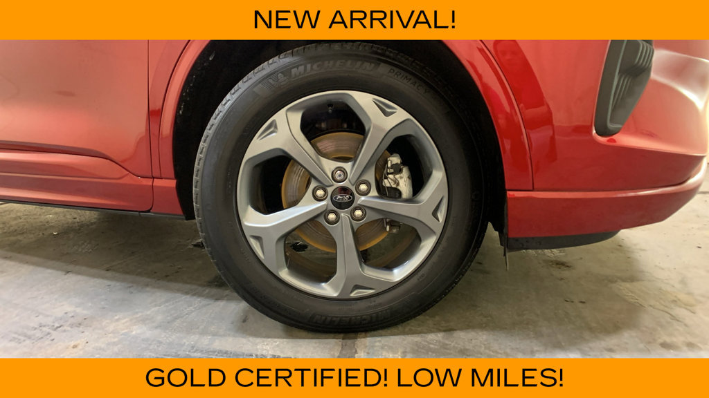 Used 2024 Ford Escape ST-Line w/ Tech Pack #1 AWD/4WD image 9