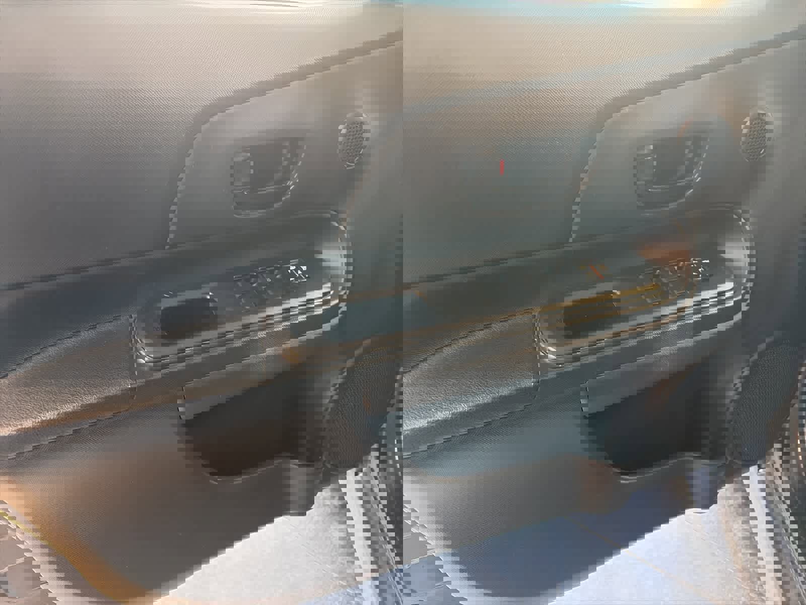 Used 2018 Toyota Prius C One image 24