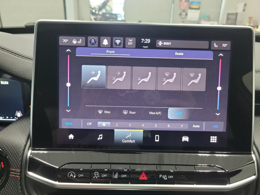 New 2026 Jeep Compass Trailhawk AWD/4WD image 31