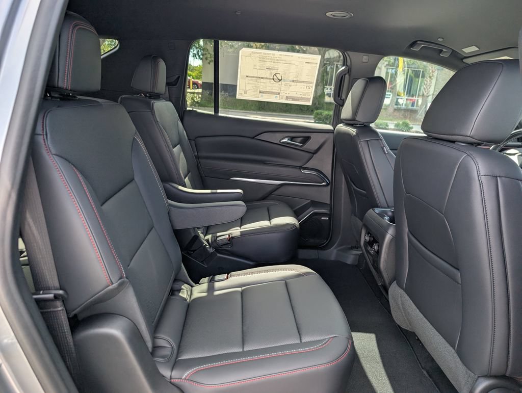 New 2026 Chevrolet Traverse Z71 w/ Enhanced Driving Package AWD/4WD image 18