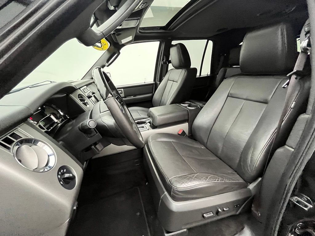 Used 2014 Ford Expedition Limited w/ Equipment Group 301A AWD/4WD image 21