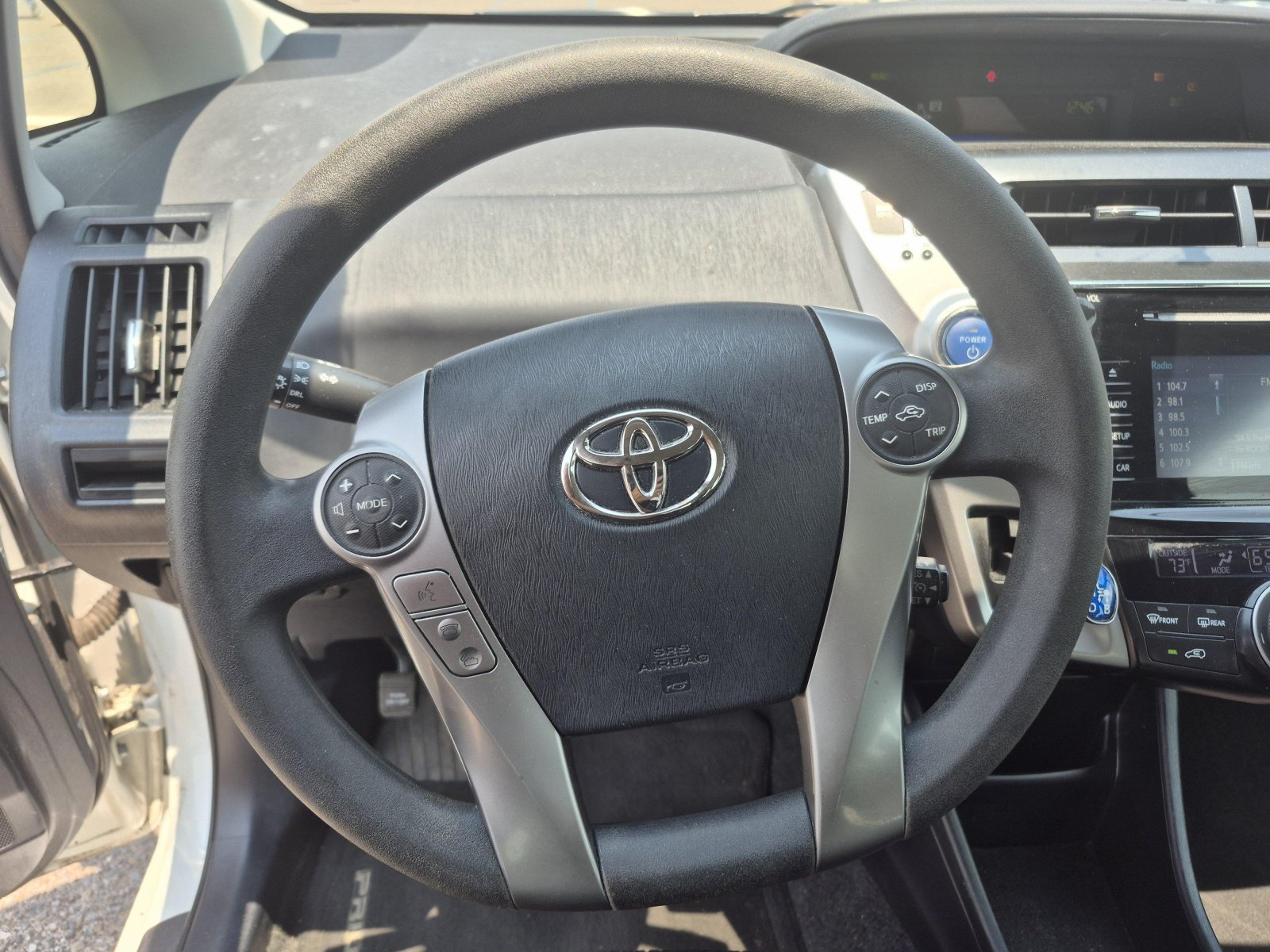 Used 2016 Toyota Prius V Two FWD image 9