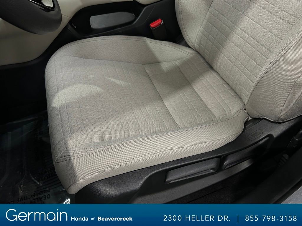 Certified 2025 Honda HR-V LX image 21