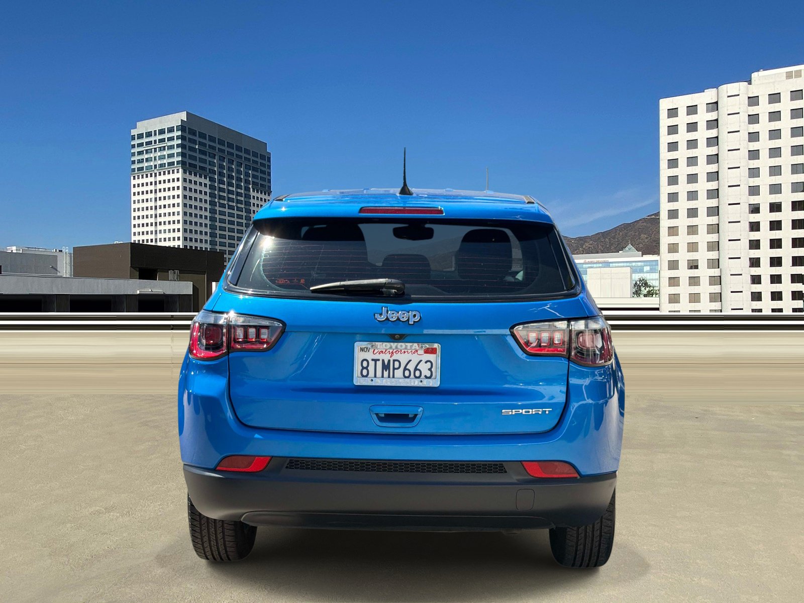Used 2021 Jeep Compass Sport FWD image 4