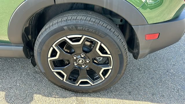 Certified 2025 Ford Bronco Sport Outer Banks w/ Outer Banks Tech Package+ AWD/4WD image 6
