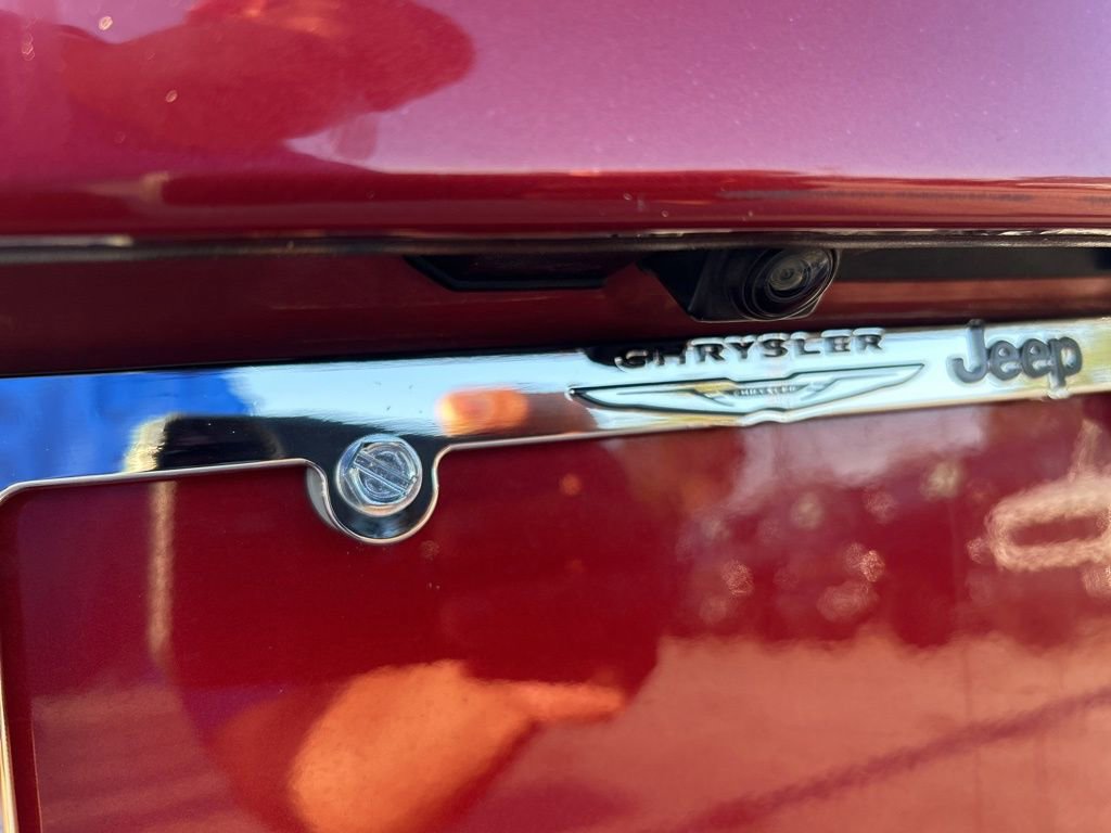 Used 2018 Nissan Murano SV image 20