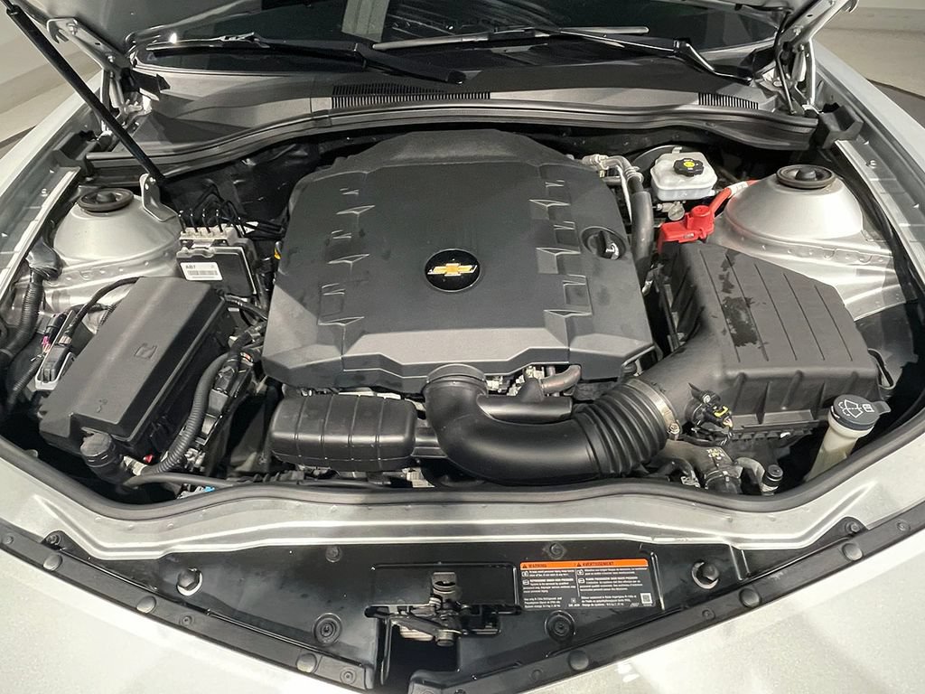 Used 2010 Chevrolet Camaro LT RWD image 23