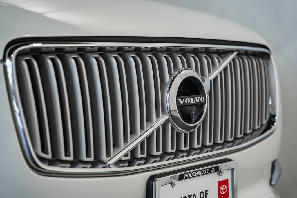 Used 2017 Volvo XC90 T8 Inscription w/ Luxury Package image 12