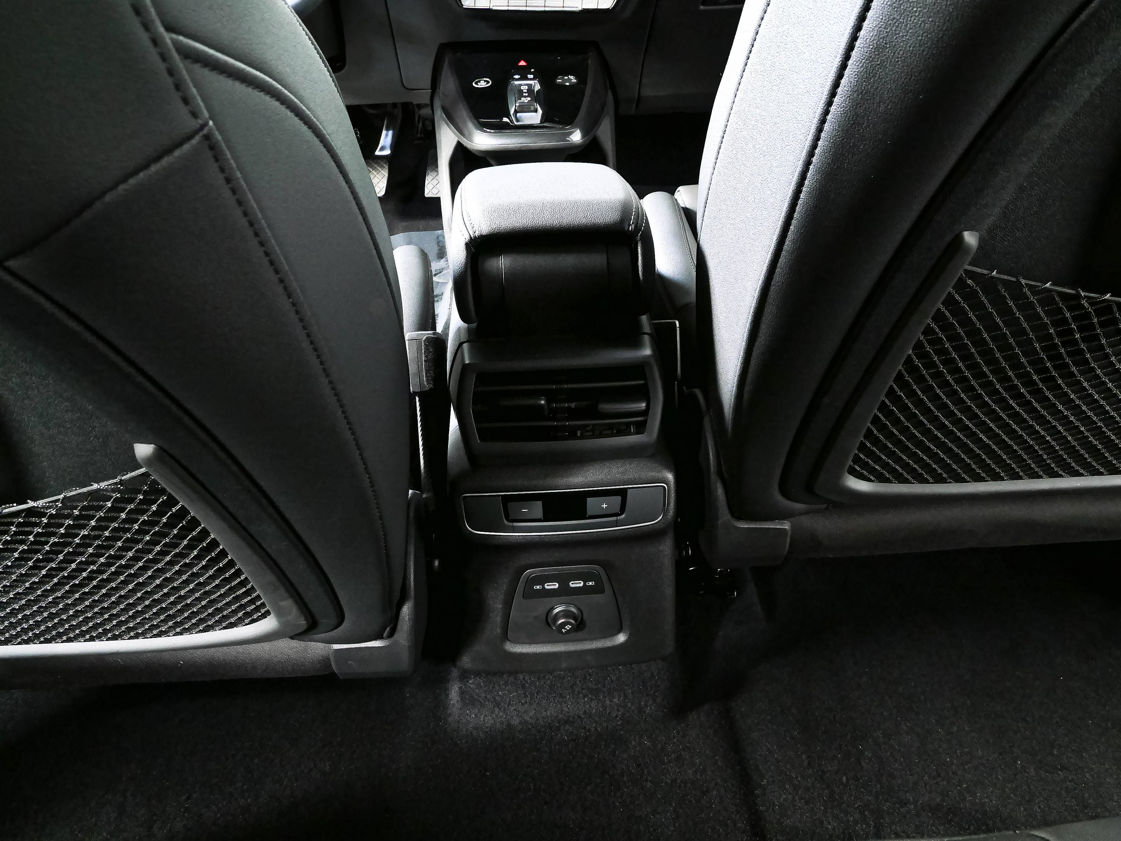 Used 2023 Audi Q4 e-tron Premium Plus w/ Premium Plus AWD/4WD image 20