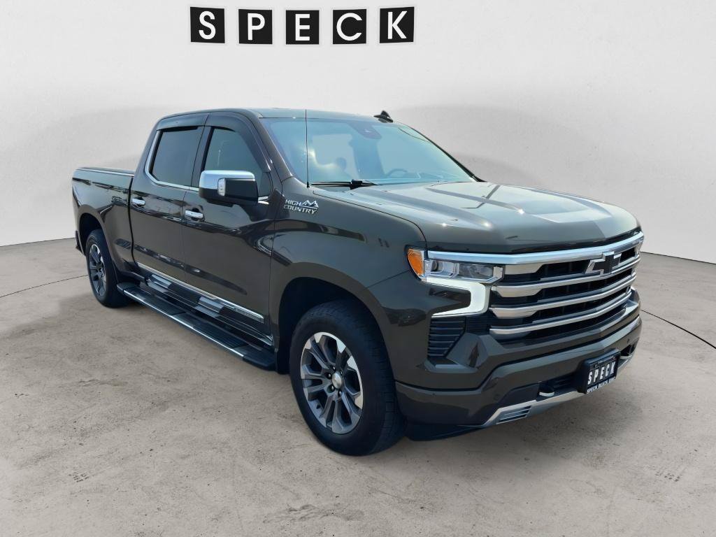 Used 2023 Chevrolet Silverado 1500 High Country w/ Technology Package AWD/4WD image 7