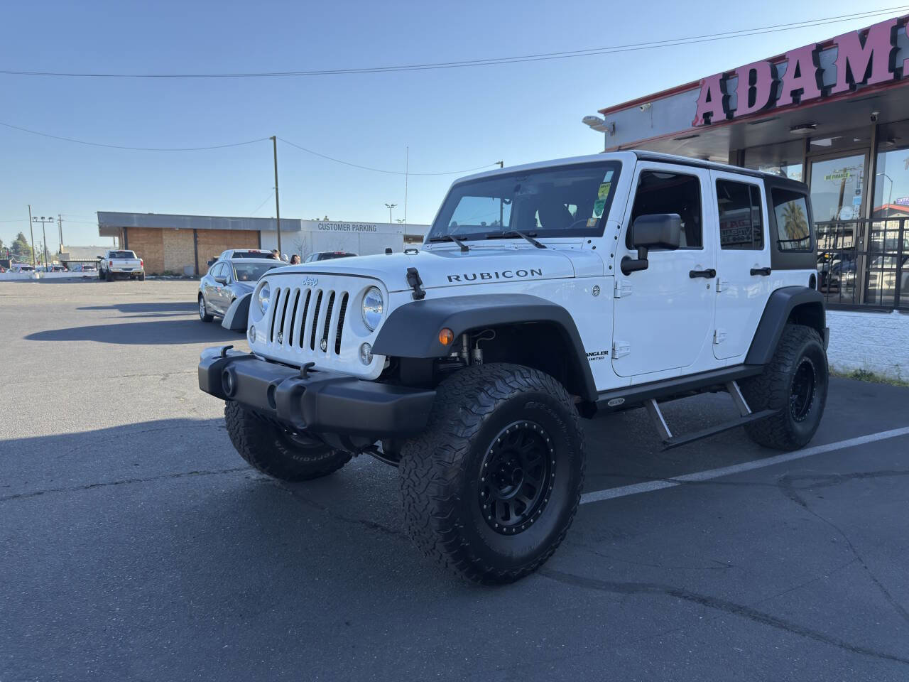 Used 2014 Jeep Wrangler Unlimited Rubicon w/ Connectivity Group AWD/4WD image 7