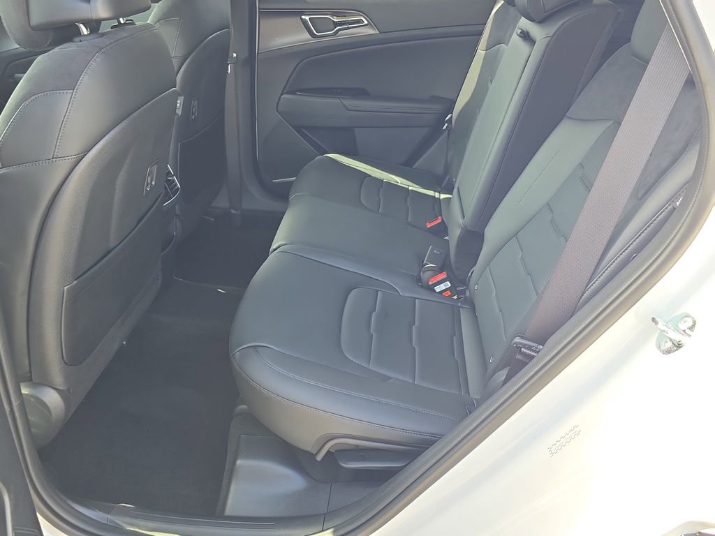 New 2026 Kia Sportage SX image 17