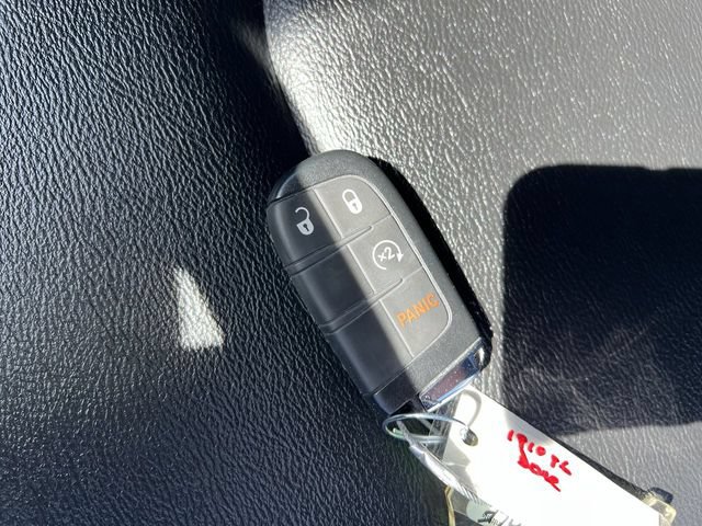 Used 2025 Jeep Compass Limited AWD/4WD image 33