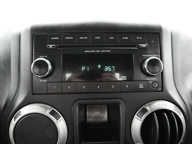 Used 2015 Jeep Wrangler Sport w/ Trailer Tow Group image 27