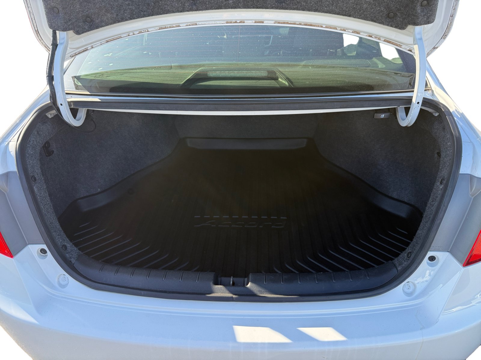 Used 2015 Honda Accord Sport image 17