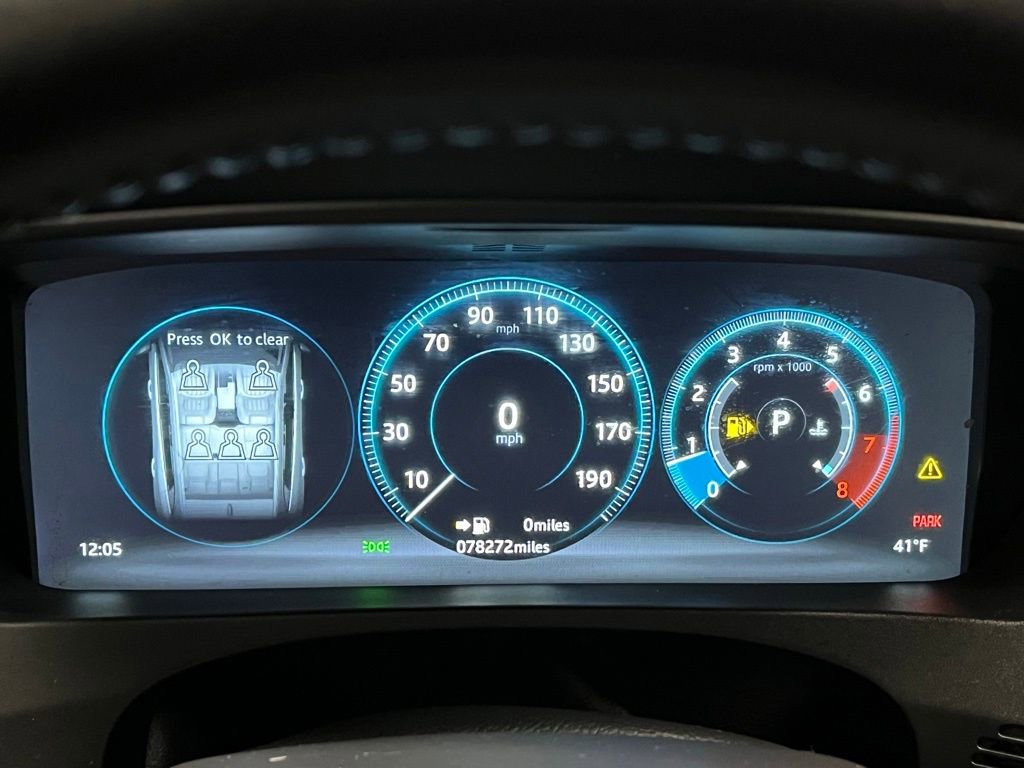 Used 2017 Jaguar F-PACE Prestige image 21