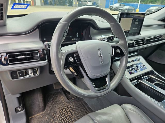 Used 2020 Lincoln Aviator Reserve w/ Equipment Group 201A RWD image 12