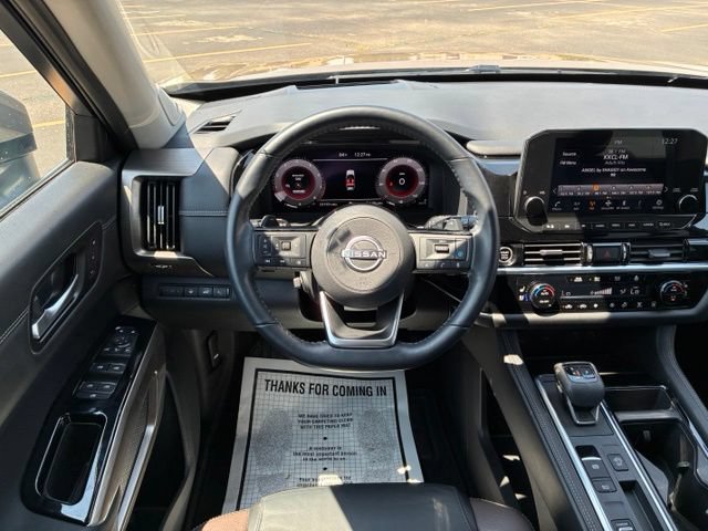 Certified 2023 Nissan Pathfinder Platinum FWD image 14