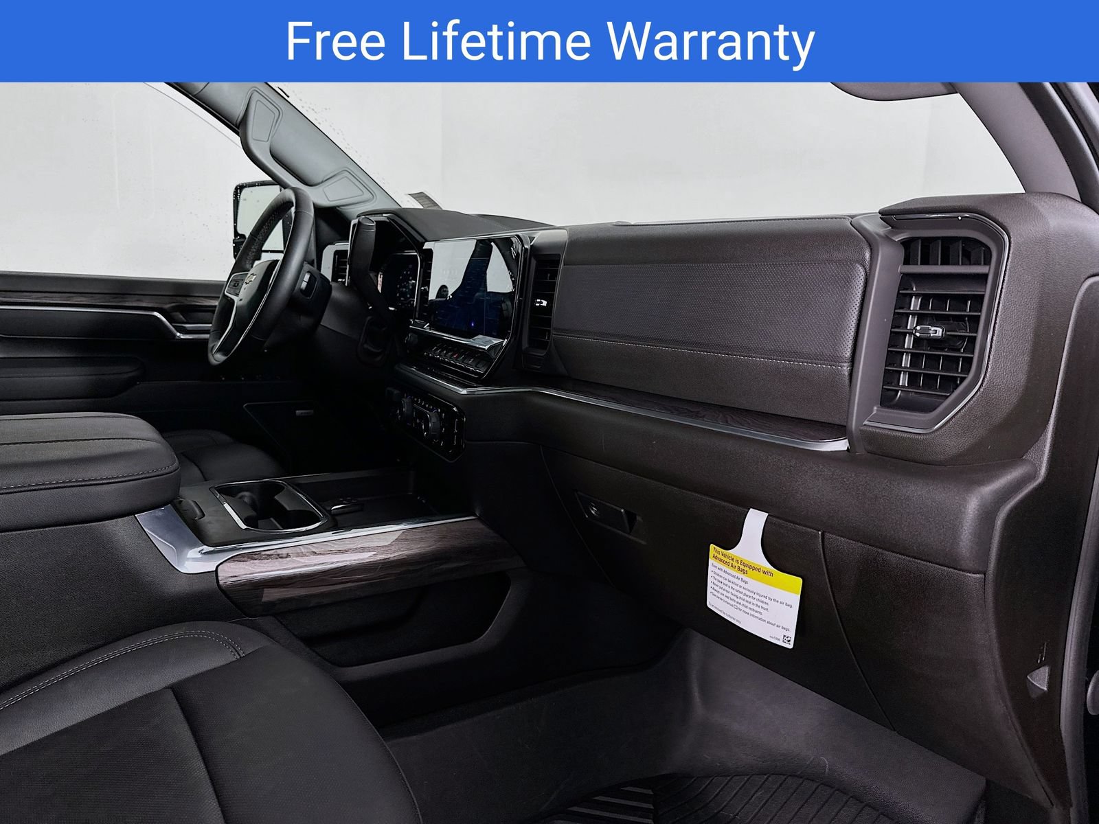 New 2025 Chevrolet Silverado 3500 LTZ w/ LTZ Premium Package AWD/4WD image 32