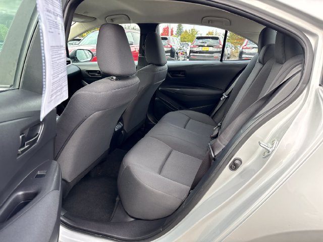 Used 2024 Toyota Corolla LE FWD image 14