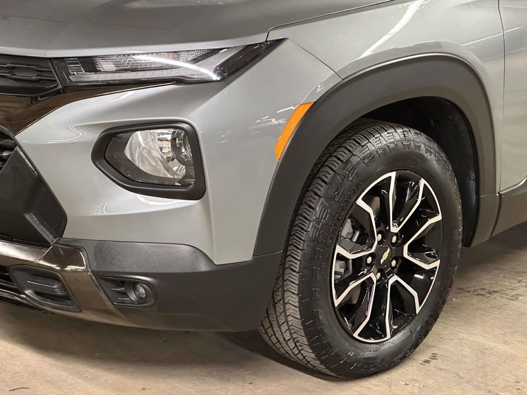 Used 2023 Chevrolet TrailBlazer ACTIV image 10