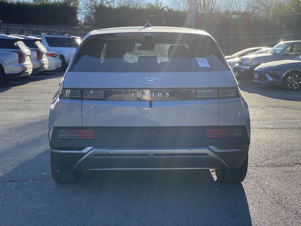 Used 2024 Hyundai Ioniq 5 SEL image 6