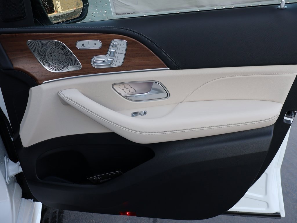 New 2026 Mercedes-Benz GLE 53 AMG 4MATIC image 14