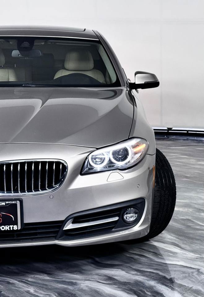 Used 2015 BMW 528i xDrive Sedan AWD/4WD image 6