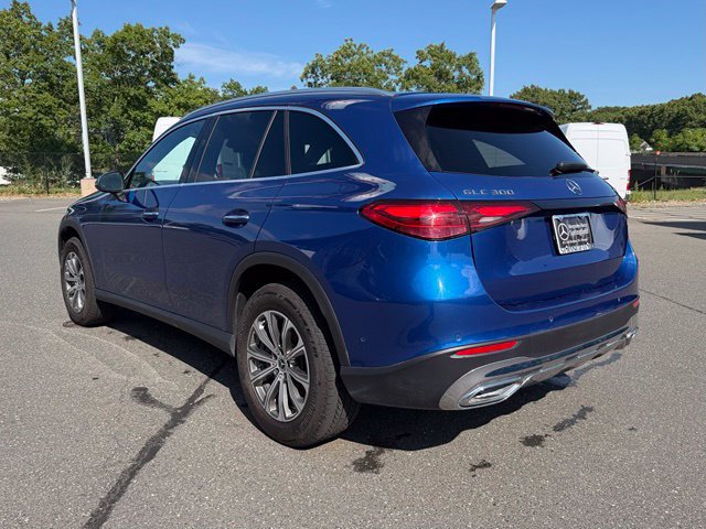 Certified 2024 Mercedes-Benz GLC 300 4MATIC w/ Advanced USB Package image 5