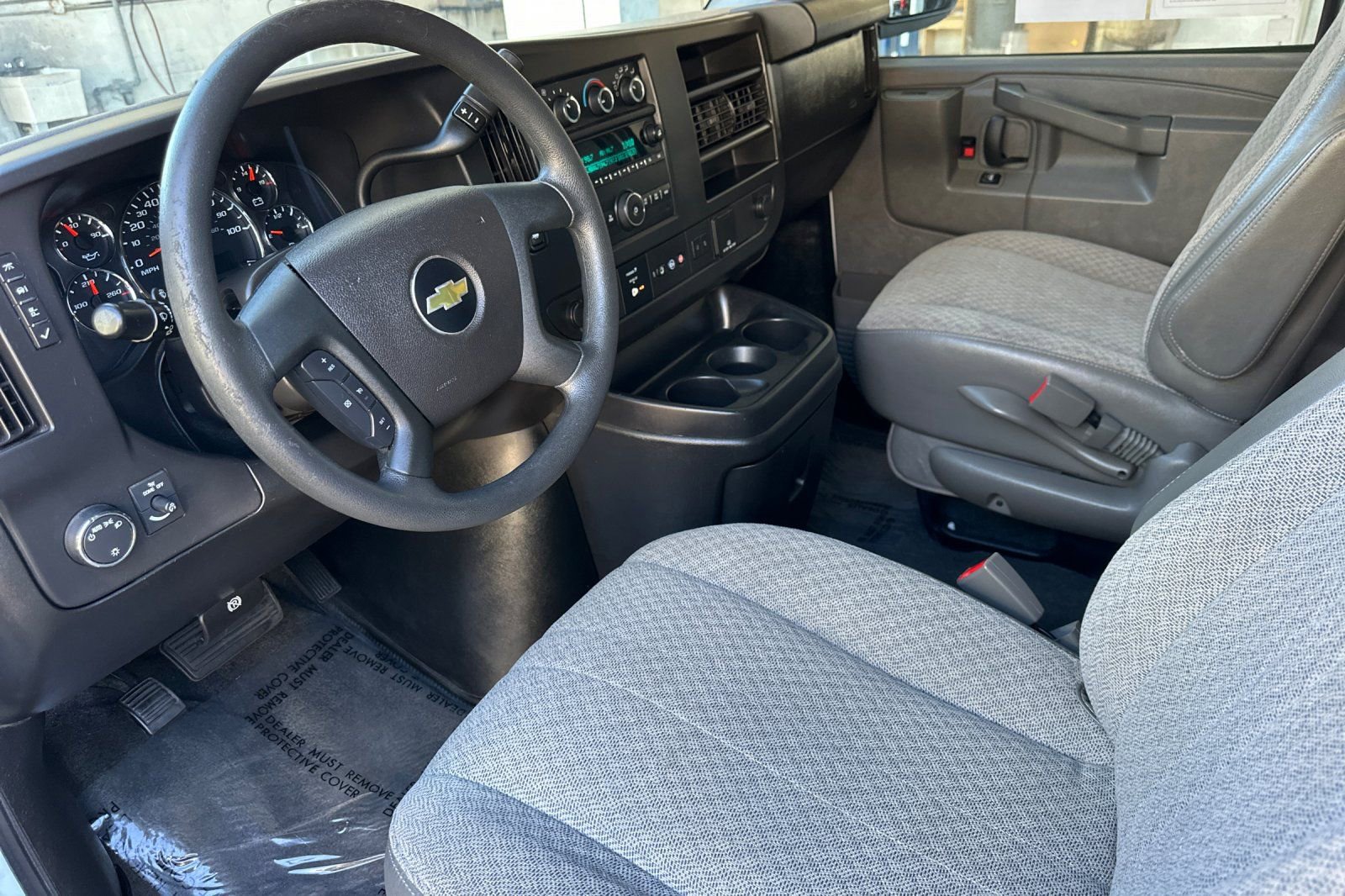 Certified 2019 Chevrolet Express 3500 LT w/ LT Preferred Equipment Group image 10