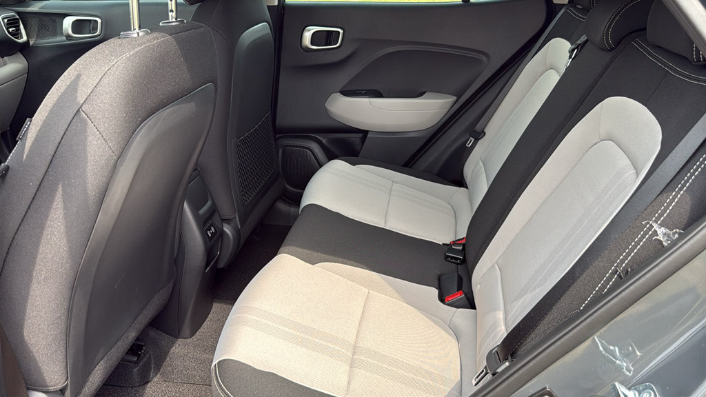 New 2026 Hyundai Venue SEL FWD image 11