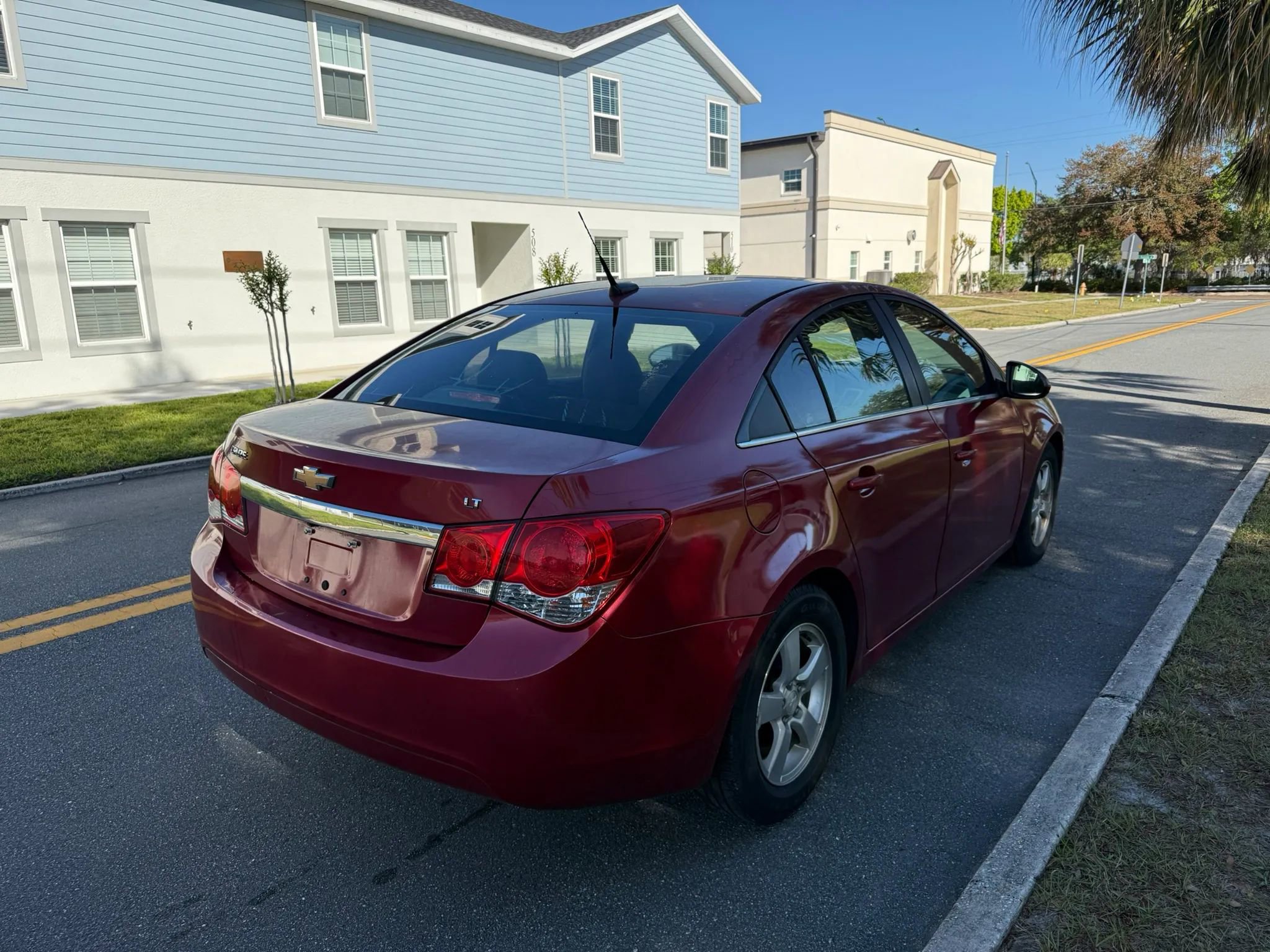 Used 2013 Chevrolet Cruze LT w/ Technology Package image 6