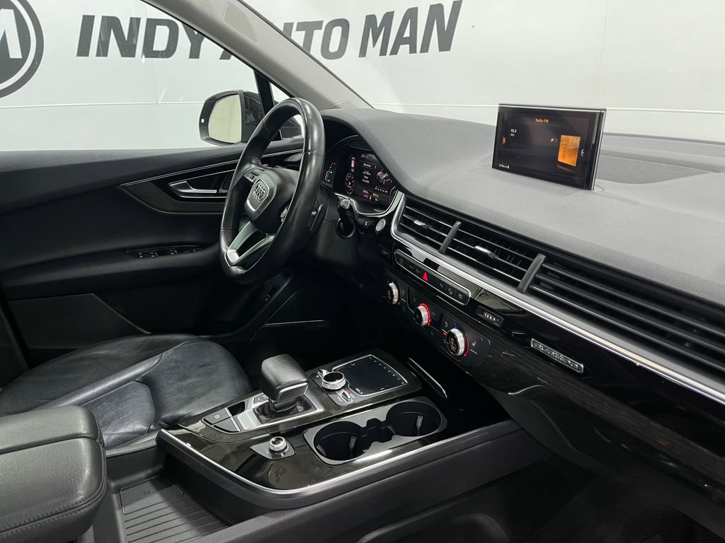 Used 2018 Audi Q7 3.0T Premium Plus w/ Premium Plus Package image 21