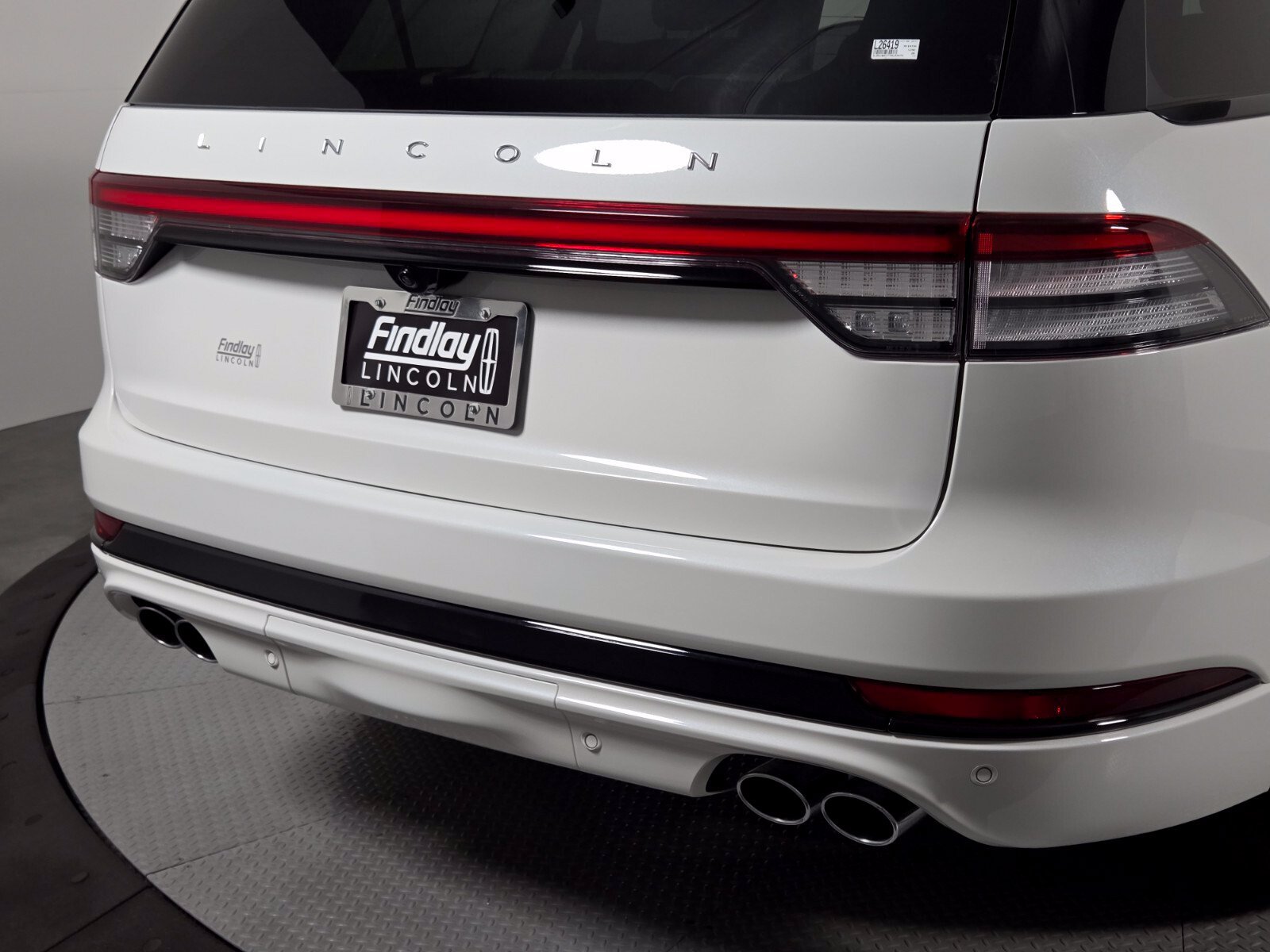 New 2026 Lincoln Aviator AWD image 5