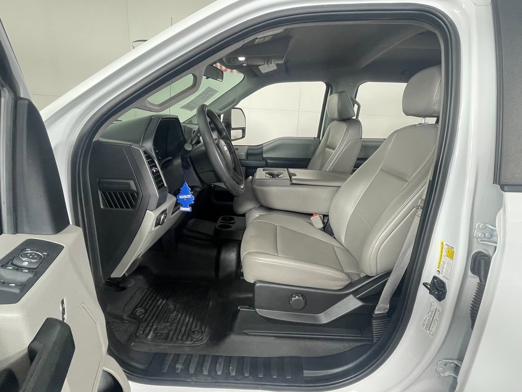 Used 2019 Ford F350 XL w/ Power Equipment Group image 12